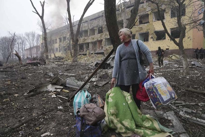 Ukrayna - Rusya savaşında son dakika haberleri... Zelenskiy NATO Zirvesi'nde konuştu: Bu sabah bizi fosfor bombalarıyla vurdular