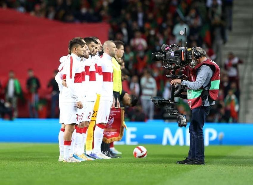 Türkiye Portekiz'e elendi spor yazarları 5 futbolcuya hesabı kesti! 'Hadi Berkan neyse de...'