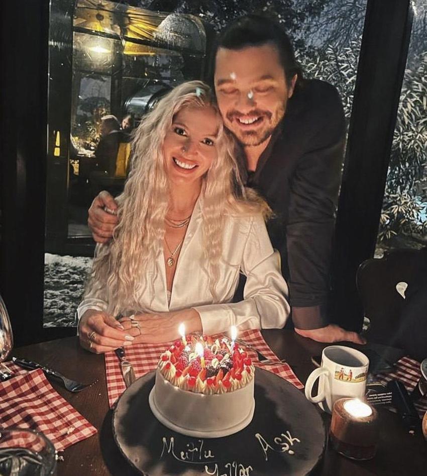 'Küçük Sırlar'ın Heves'i Dilara Öztunç 33 yaşına bastı! Değişimiyle şaşırttı...