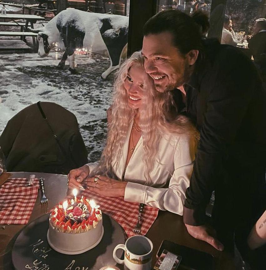 'Küçük Sırlar'ın Heves'i Dilara Öztunç 33 yaşına bastı! Değişimiyle şaşırttı...