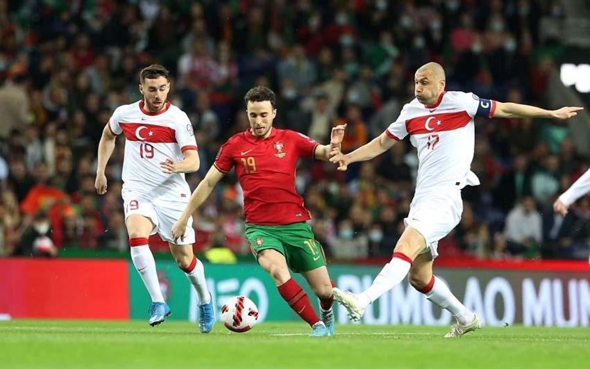 Ersin Düzen ve Tümer Metin Portekiz - Türkiye maçından sonra dayanamadı! 'Kıymeti yok Kuntz'