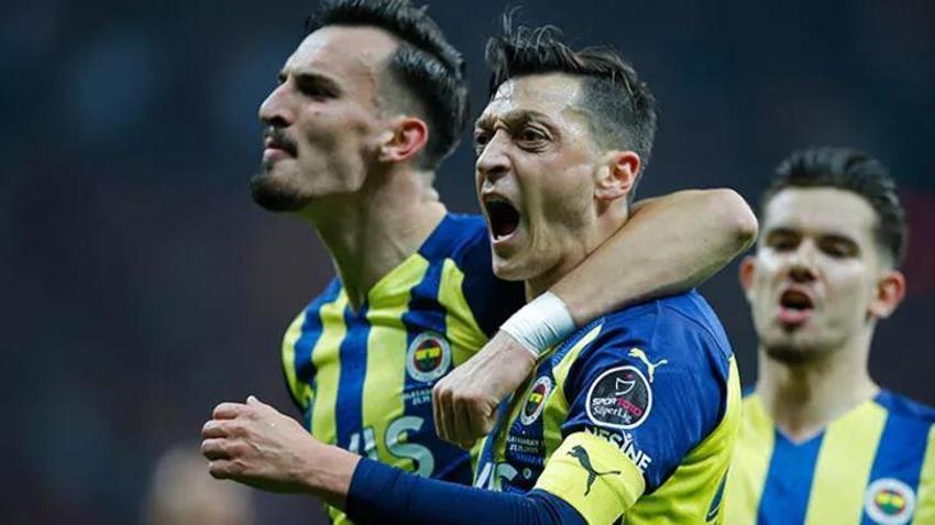 Bild Mesut Özil'in yeni takımını yazdı Ali Koç maaş külfetini hesapladı!