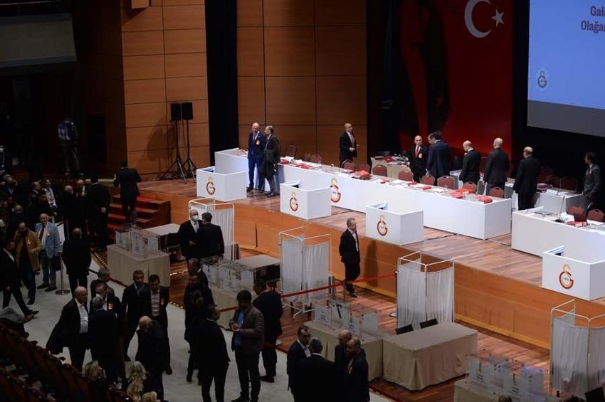 Galatasaray'da son dakika! Burak Elmas resmen açıkladı 'Olağanüstü seçim kararı...'