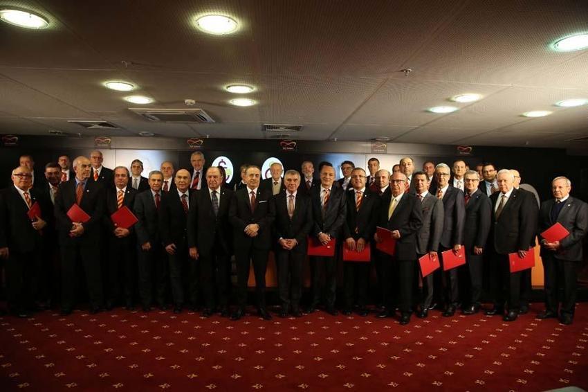 Galatasaray'da son dakika! Burak Elmas resmen açıkladı 'Olağanüstü seçim kararı...'