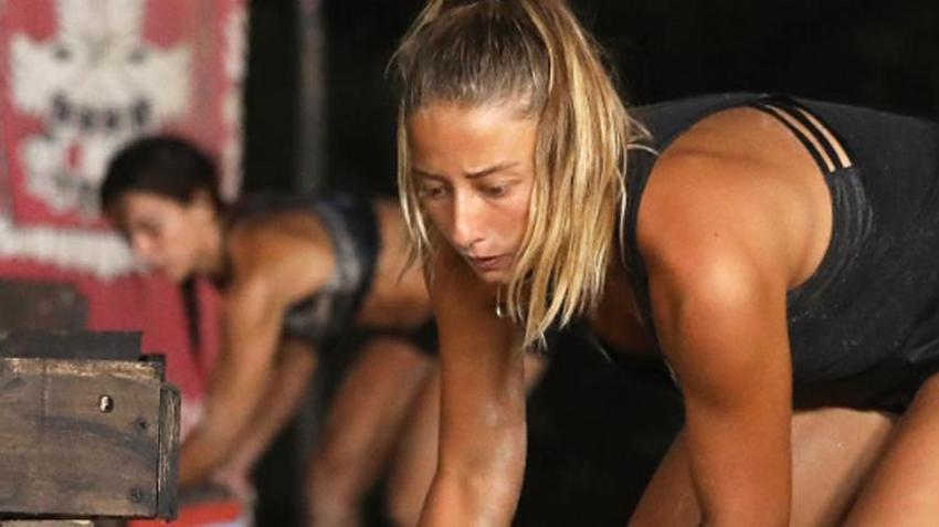 Aleyna Kalaycıoğlu Dominik'ten bikinili pozunu paylaştı, sosyal medya sallandı!