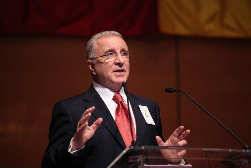 Burak Elmas'a güle güle! Galatasaray'da tam 9 başkan adayı ortaya çıktı