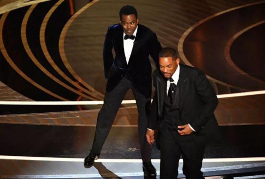 Oscar Ödülleri töreninde şoke eden anlar! Will Smith Chris Rock'ı sahnede tokatladı...
