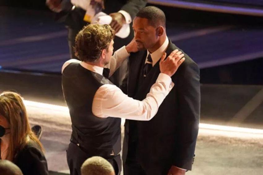 Oscar Ödülleri töreninde şoke eden anlar! Will Smith Chris Rock'ı sahnede tokatladı...