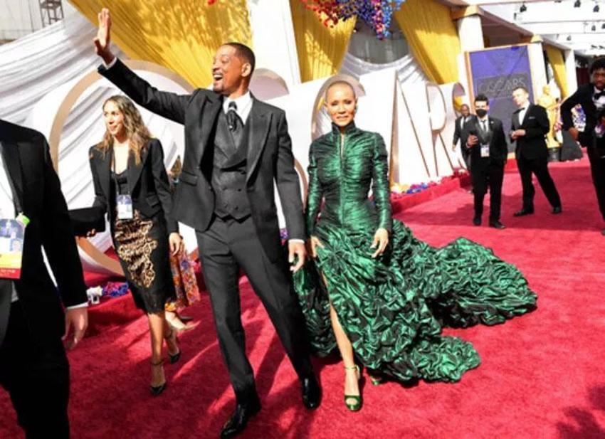 Oscar Ödülleri töreninde şoke eden anlar! Will Smith Chris Rock'ı sahnede tokatladı...
