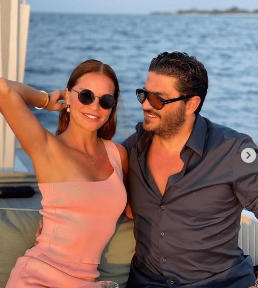 Ebru Şallı ve Uğur Akkuş'tan yeni poz! 