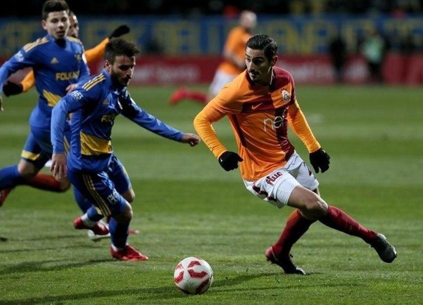 Beşiktaş, Galatasaray'ın eski yıldızına talip oldu Ahmet Nur Çebi görüşmelere başladı...