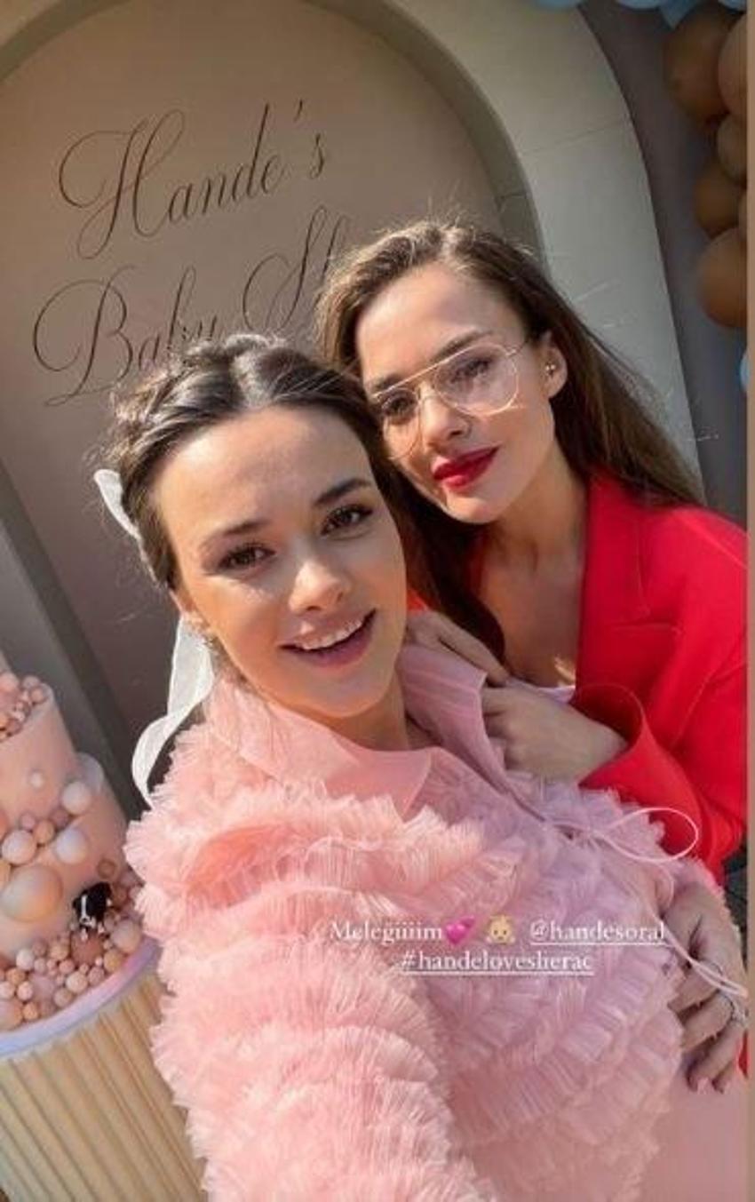 Hande Soral'dan eğlenceli baby shower partisi!