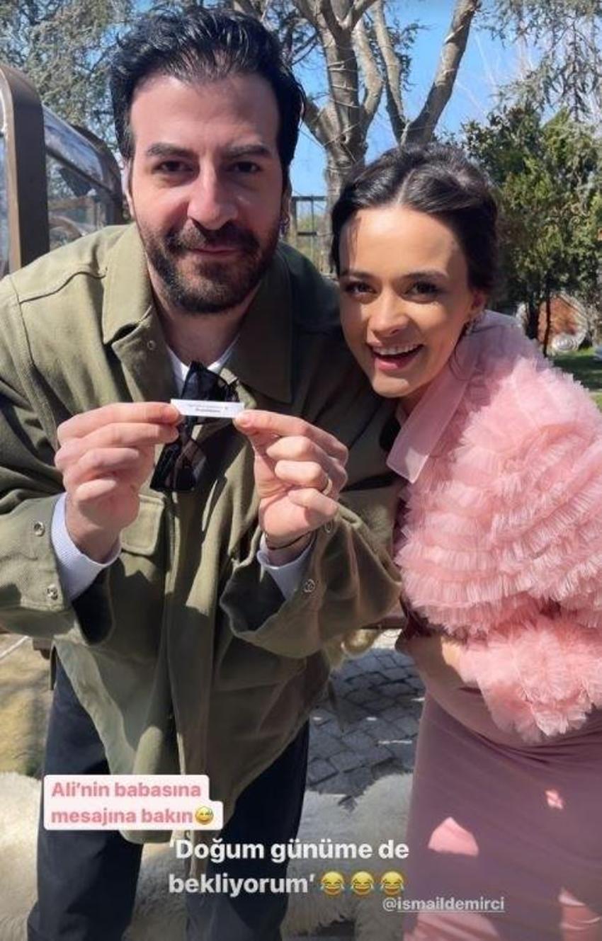Hande Soral'dan eğlenceli baby shower partisi!