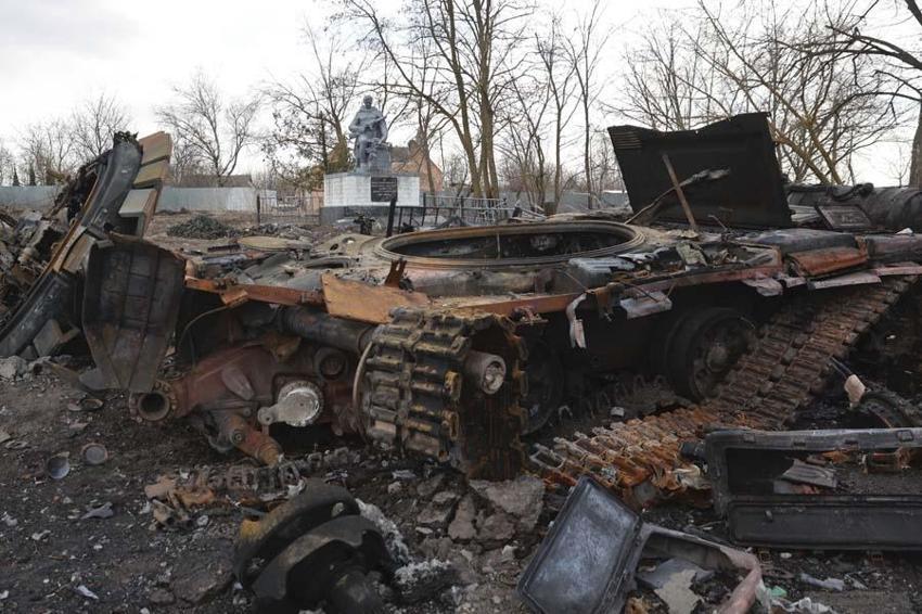 Kiev'e ilerleyen devasa Rus konvoyunu 30 kişilik gizli ekip durdurdu!