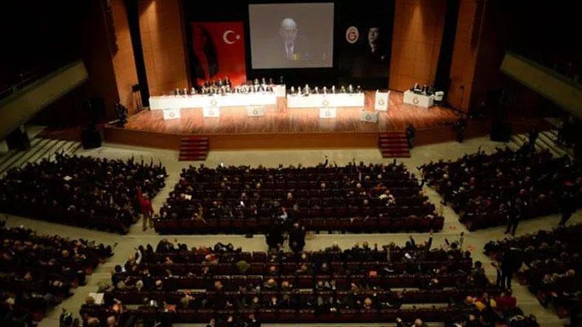 Galatasaray'da kılıçlar çekildi! Burak Elmas harekete geçti, Fatih Terim geri mi dönüyor...