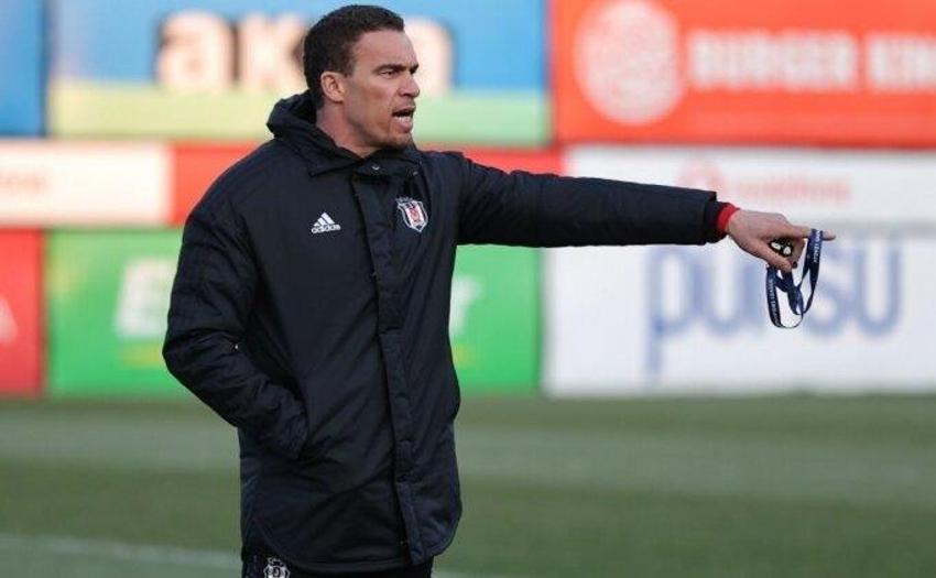 İsmael Süper Lig'de hayal kırıklığı yaratan stoperi istedi Beşiktaş yönetimi harekete geçti