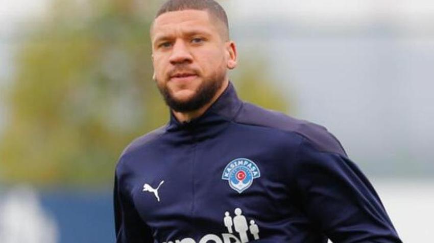 İsmael Süper Lig'de hayal kırıklığı yaratan stoperi istedi Beşiktaş yönetimi harekete geçti