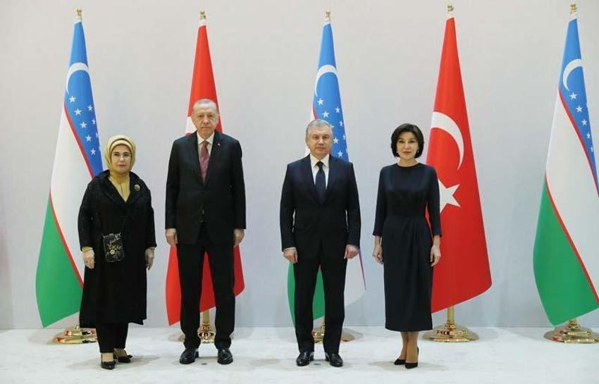 Cumhurbaşkanı Erdoğan, Özbekistan’da resmi törenle karşılandı