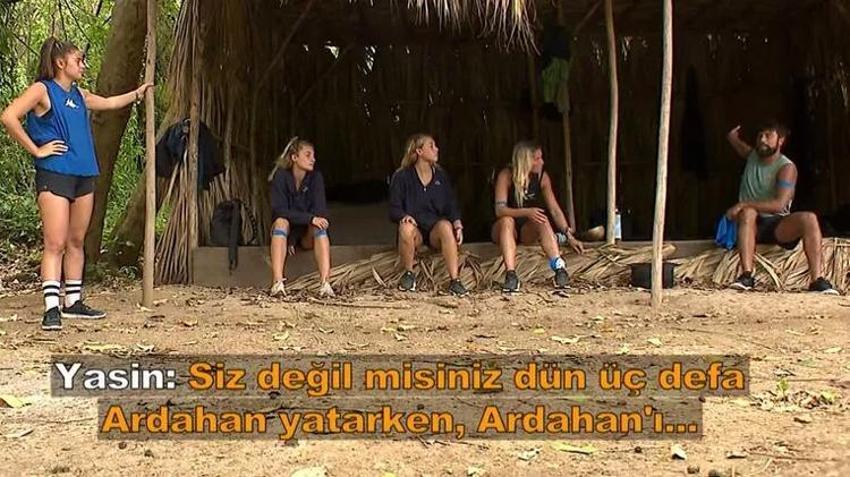 Birleşme partisi sonrası Survivor Adası karıştı! 'Cesaretiniz varsa potaya gelin, tek tek potaya geleceksiniz'