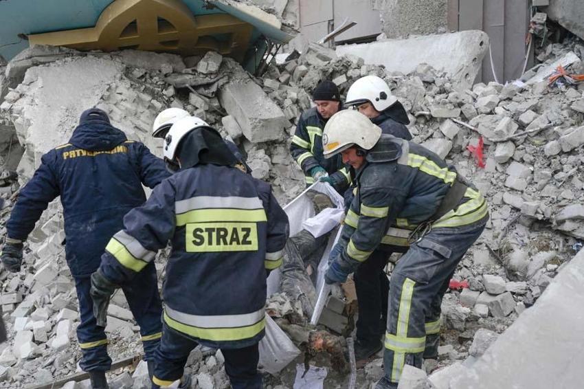 Rusya - Ukrayna savaşında son durum... Moskova ve Kiev'den peş peşe açıklamalar: İstanbul'da bir ilk gerçekleşti...