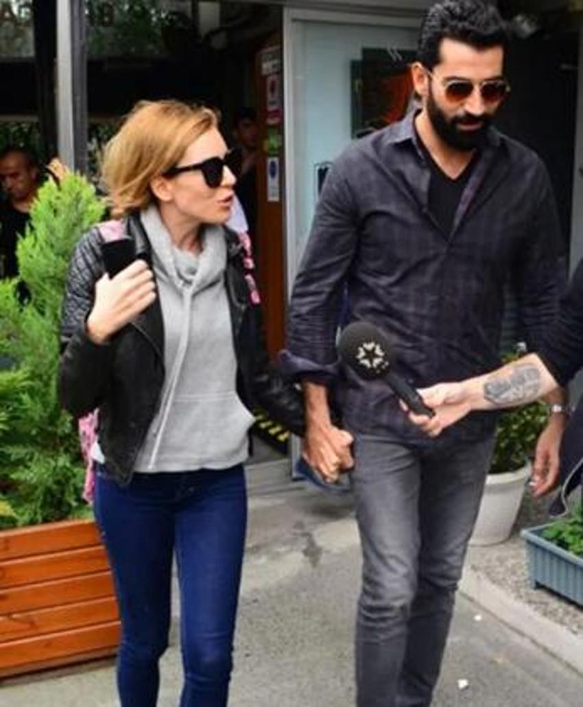 Sinem Kobal'dan yeni poz geldi! 8 aylık hamile olan Kobal'a yorum yağdı...