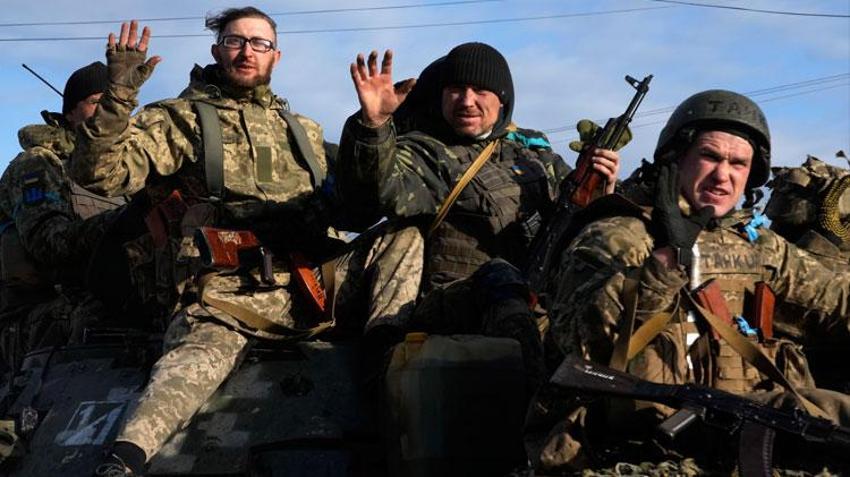 Ukrayna - Rusya savaşnda Putin'i kendi silahı ile vuruyorlar! İşte savaşın gizli kahramanları... 