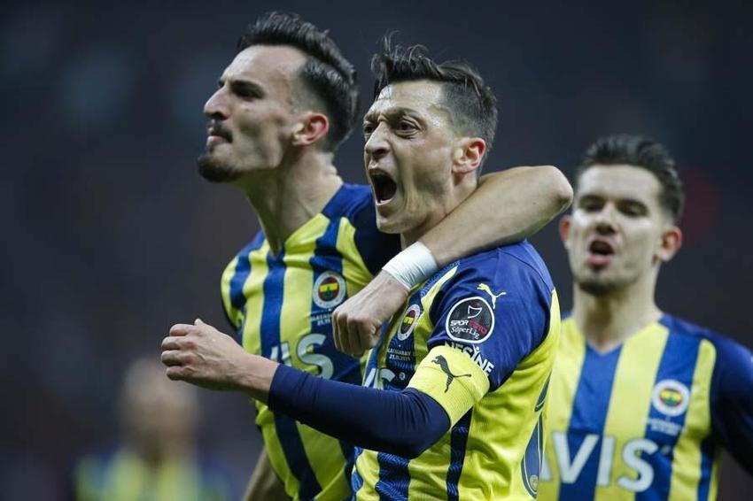 SON DAKİKA! Menajerinden flaş açıklama! 'Mesut Özil eşyalarını toplayıp...'
