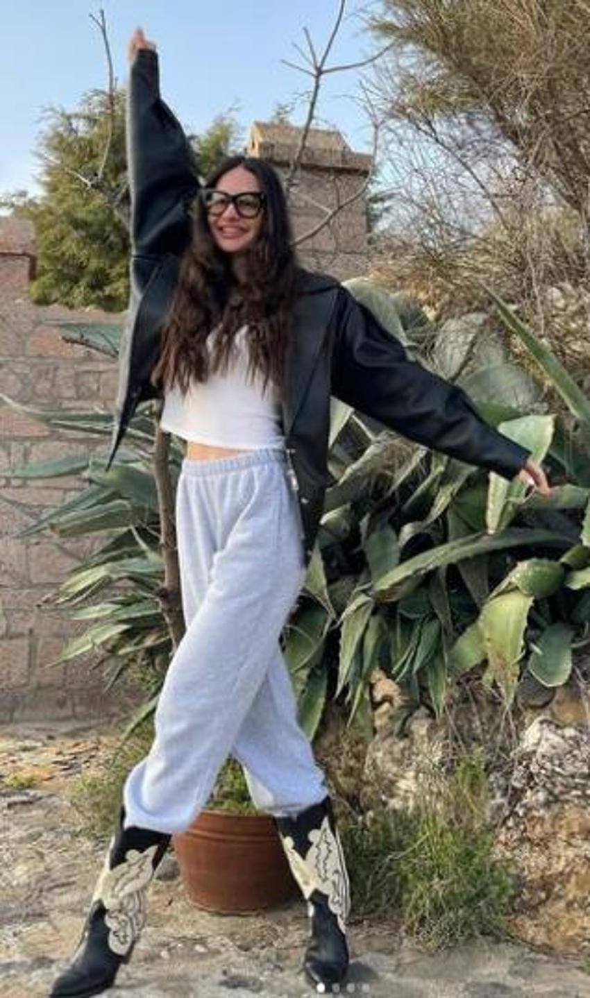 Yasemin Özilhan stres atmak için tatile çıktı!