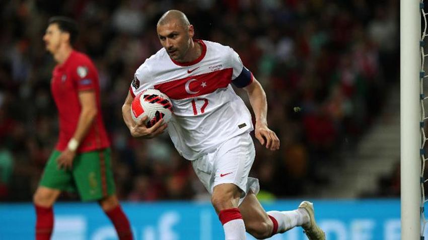 Burak Yılmaz'ın vedası sonrası Kuntz harekete geçti! Alternatifi belli oldu!
