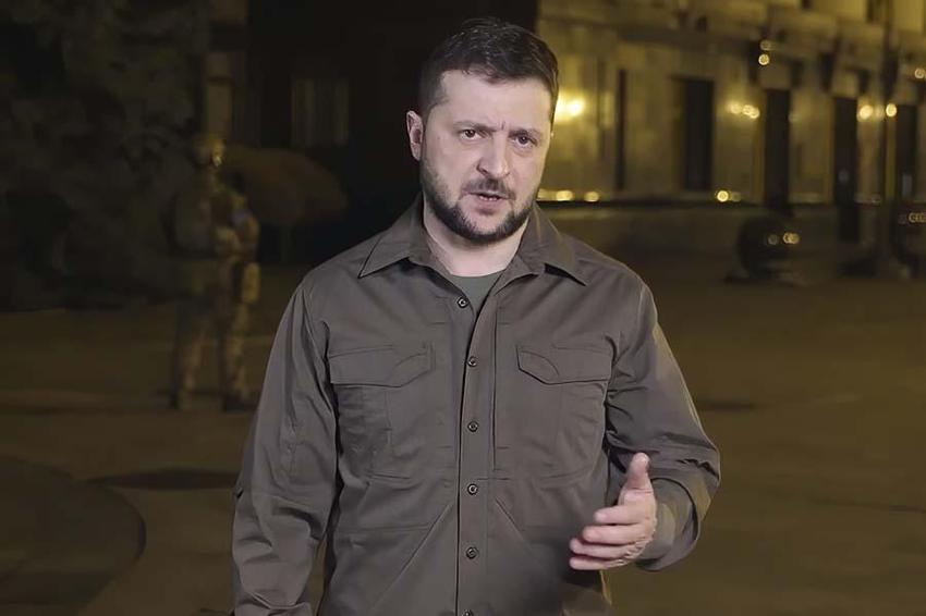 Ukrayna-Rusya savaşında son gelişmeler... Ukrayna Rusya topraklarını vurdu! helikopterler petrol tesisini bombaladı...