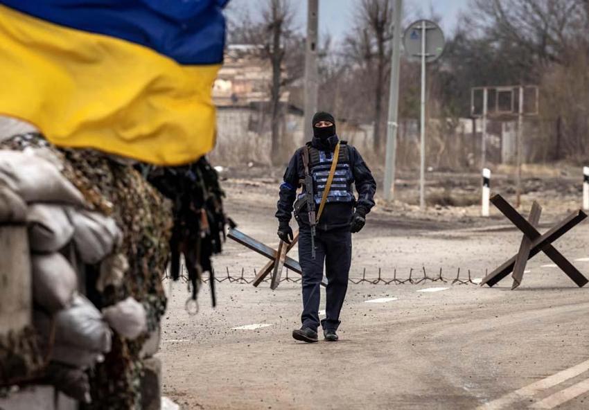 Ukrayna-Rusya savaşında son gelişmeler... Ukrayna Rusya topraklarını vurdu! helikopterler petrol tesisini bombaladı...