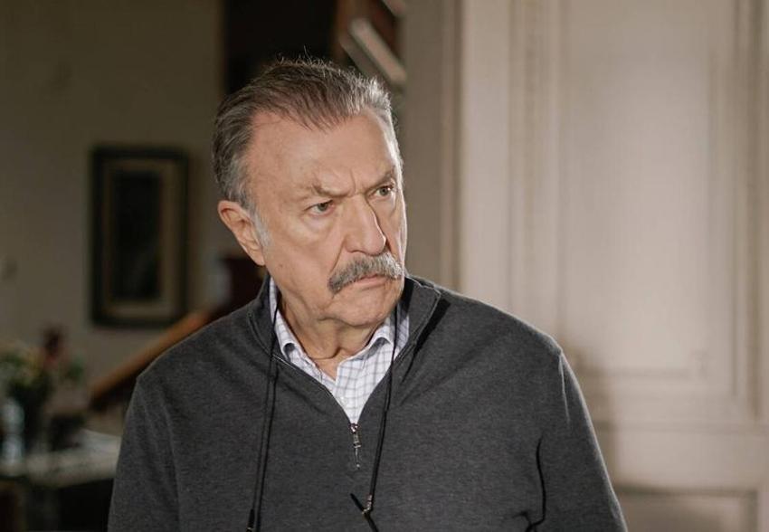 Camdaki Kız'da Nalan ve Hayri, Feride'ye yakalandı!