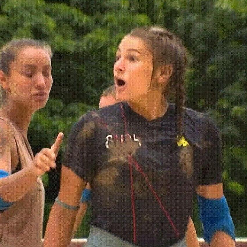Survivor'da Nisa ve Yağmur birbirine girdi! Oyunu yarıda bıraktı, üzerine yürüdü! 'Ne dedin sen?'