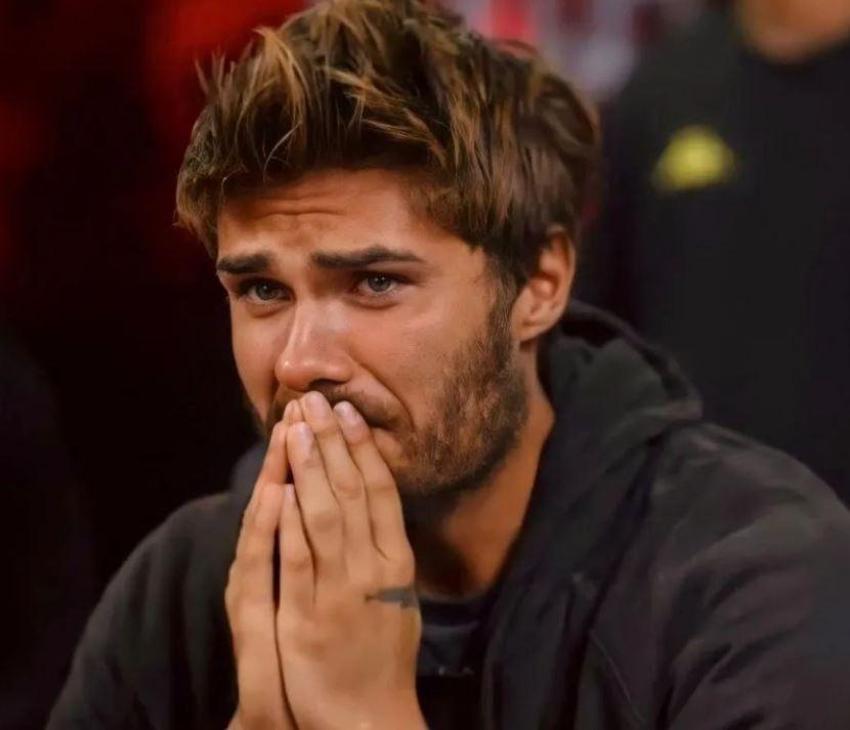 Survivor Barış'tan, kendisine 'Boş boş geziyorsun' diyen Nagihan'a sert sözler! 'Birkaç kılçık daha var...'