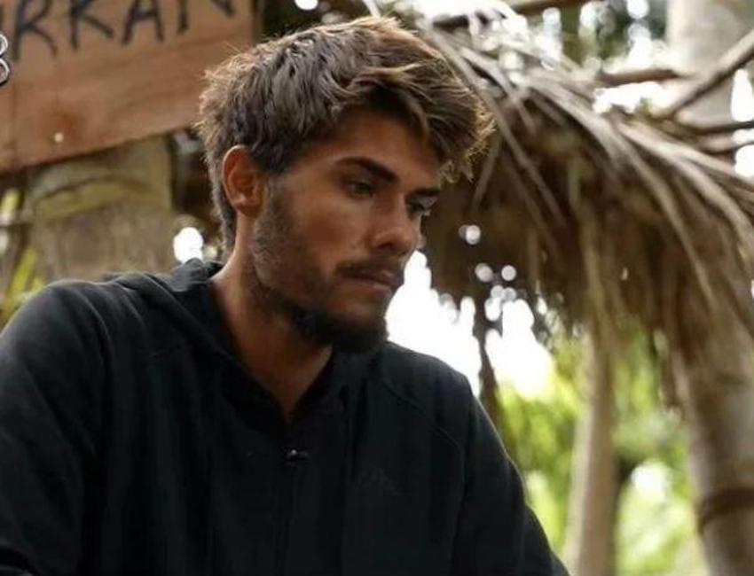 Survivor Barış'tan, kendisine 'Boş boş geziyorsun' diyen Nagihan'a sert sözler! 'Birkaç kılçık daha var...'