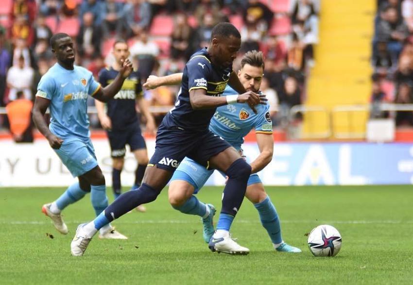 Süper Lig'de Kayserispor ile Fenerbahçe 3 puan için karşı karşıya geldi!