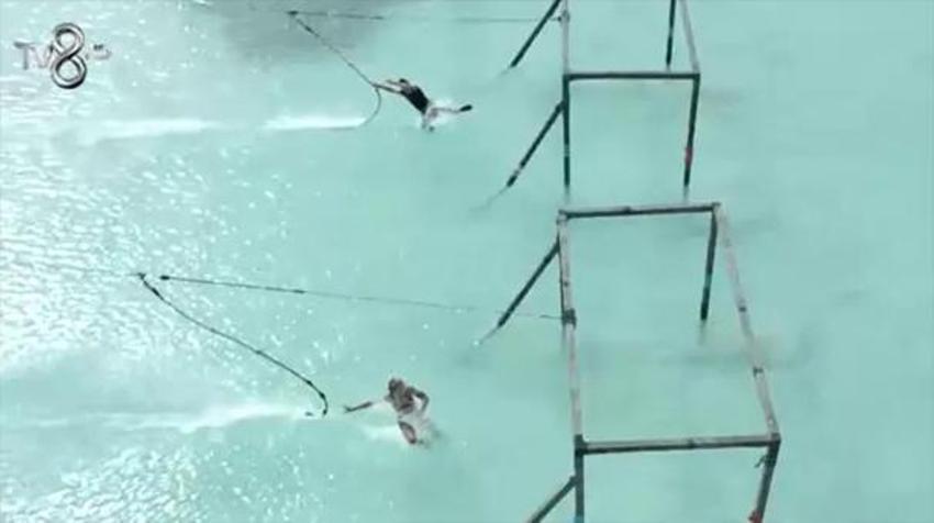 Survivor eleme adayı kim oldu? Yokluk adasına kim gitti? Survivor All Star hangi kim gitti, elendi? 2 Nisan 2022 Survivor ikinci eleme adayı kim...