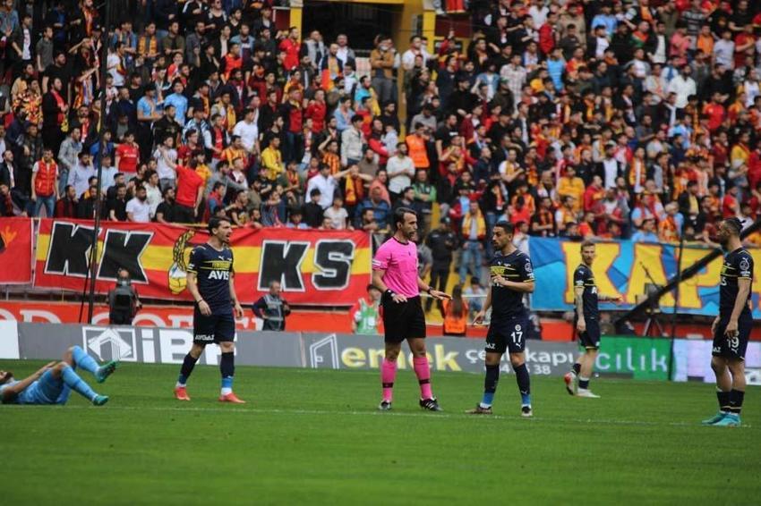 Mesut ve Ozan kadro dışı kaldı İsmail Kartal bu 5 yıldızı civa gibi yaptı