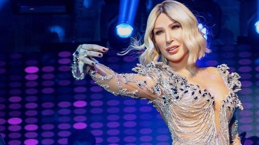 Seda Sayan soluğu estetik doktorunda aldı! O anları canlı canlı yayınladı...
