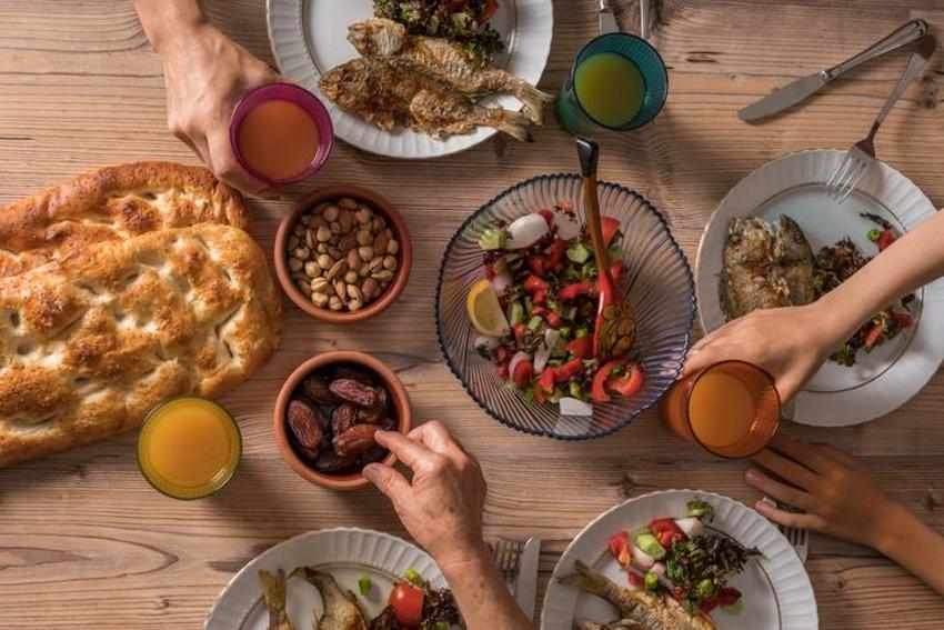 Sahurda yenirse tok tutuyor, oruç tutarken açlık ve halsizlik hissini ortadan kaldırıyor! Vitamin, kalsiyum, protein...