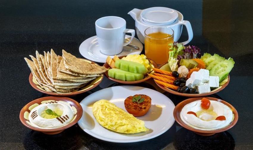 Sahurda yenirse tok tutuyor, oruç tutarken açlık ve halsizlik hissini ortadan kaldırıyor! Vitamin, kalsiyum, protein...