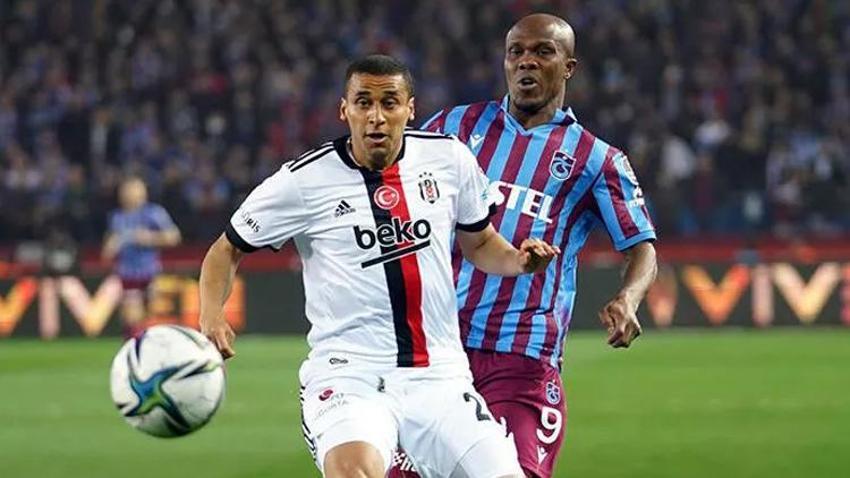 Trabzonspor-Beşiktaş maçına damga vurdu! VAR sonrası şok, hakem Zorbay Küçük'ün o kararı...