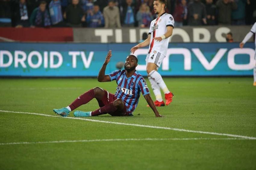 İki yıldızı İsmael'e şikayet etti! 'Sen nasıl bir profesyonelsin?'