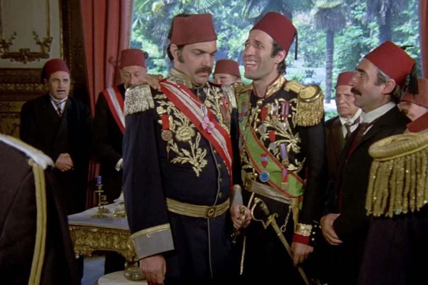 Tosun Paşa, Hababam Sınıfı, Kapıcılar Kralı... Türk sinemasının arşivdeki defterler açıldı! Sahne sahne sansür çıktı
