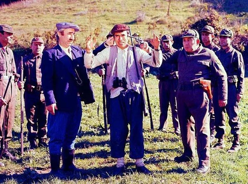 Tosun Paşa, Hababam Sınıfı, Kapıcılar Kralı... Türk sinemasının arşivdeki defterler açıldı! Sahne sahne sansür çıktı