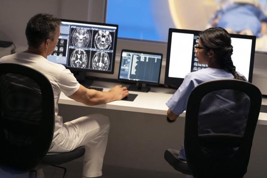 Beyni erken yaşlandırıyor, bu 6 belirtiye dikkat! Alzheimer hastalığı ile...