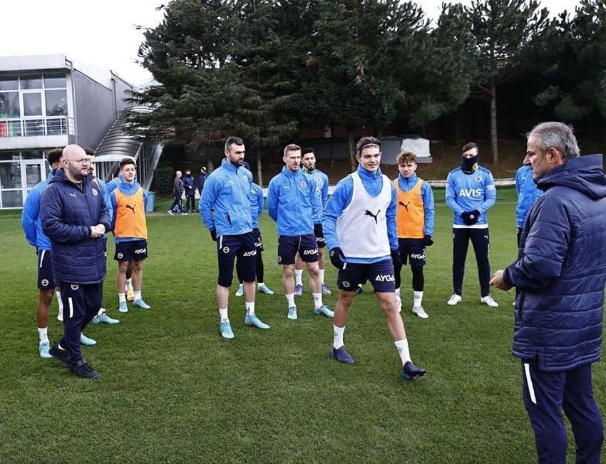 Herkes Löw sandı ama... Yanına gittiği hocayı açıkladı! 'Yanımıza Hakan Çalhanoğlu da geldi'