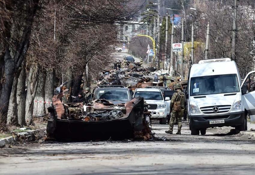 Buch'da dünyayı dehşete düşüren katliam! Zelenskiy vahşetin yaşandığı bölgede: Burada yaşananlar savaş suçu, Rusya için kötü olacak
