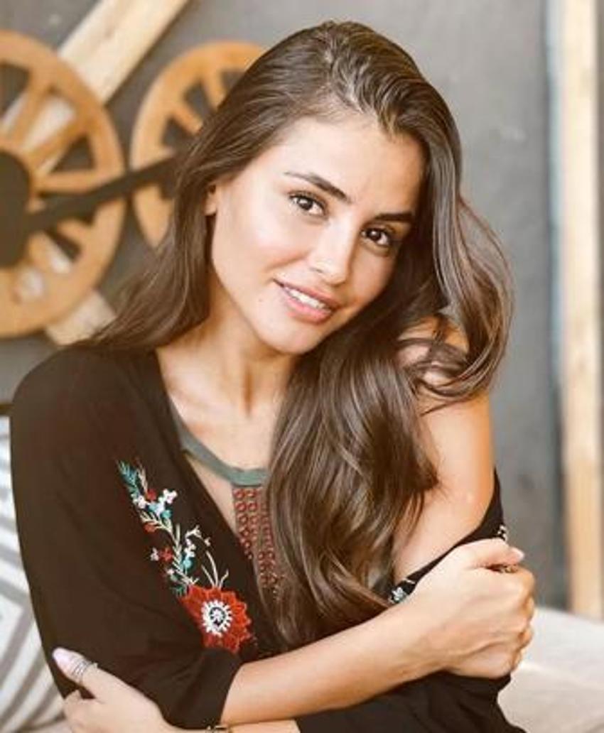 Gönül Dağı'nın Asuman'ı Hazal Çağlar'a beğeni yağıyor!
