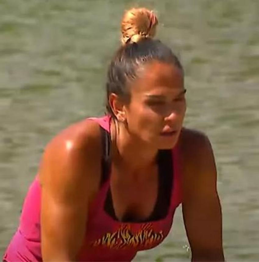 Survivor Nagihan gönüllüler takımına ateş püskürdü! "Uyanıklık yapıyorlar"